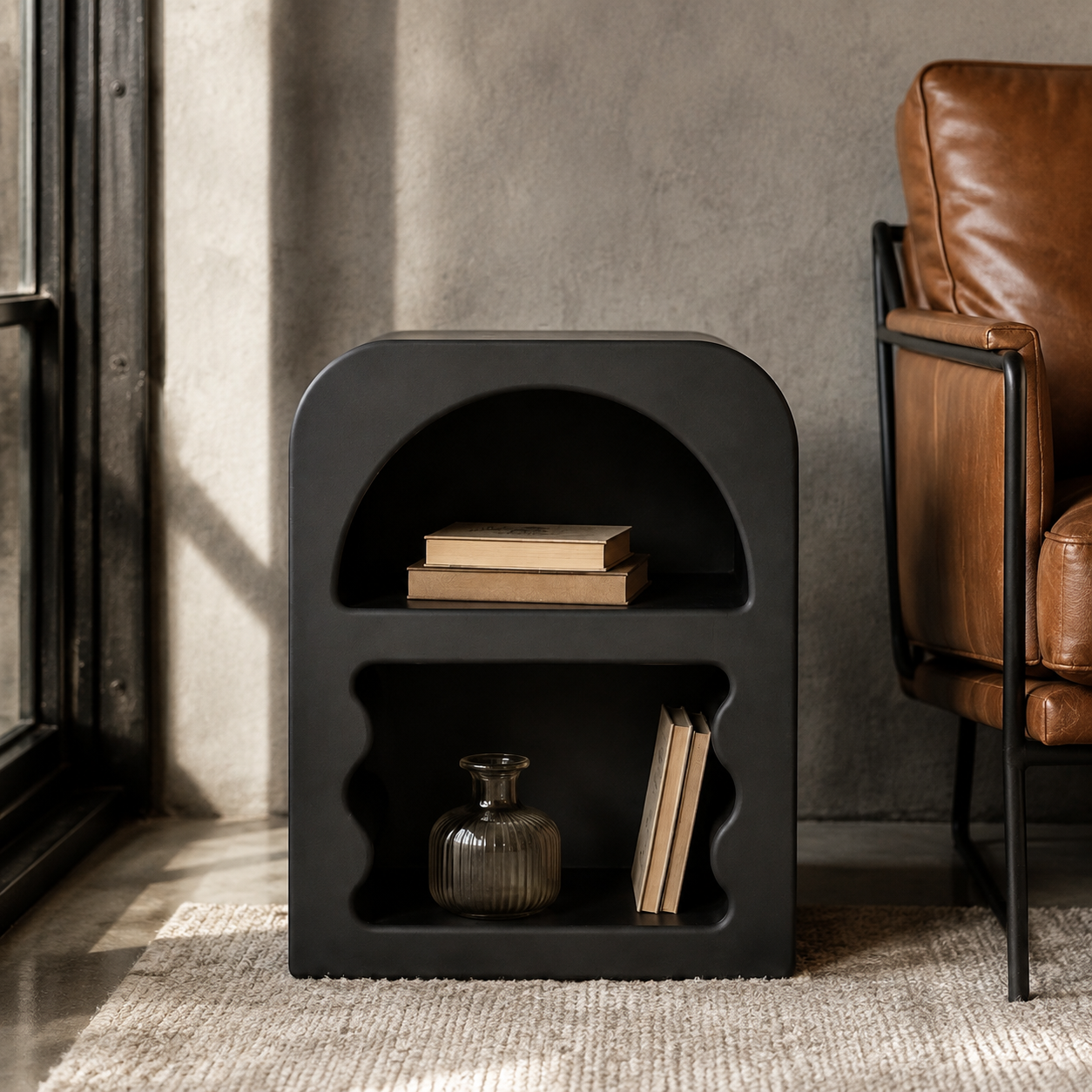 Table de Chevet ONDA – Design Sculptural et Couleur Personnalisable
