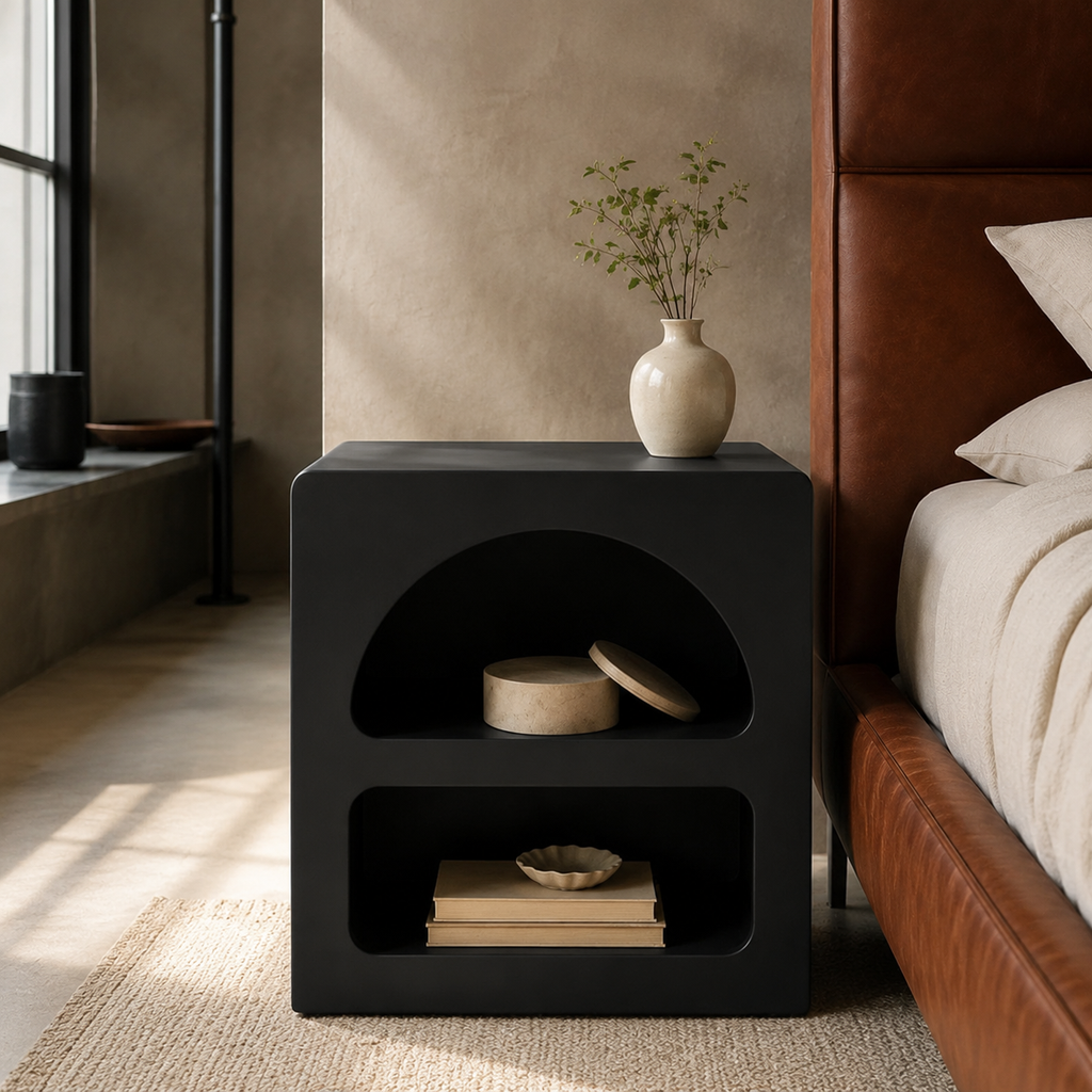Table de chevet Naya – Design arrondi à deux niches